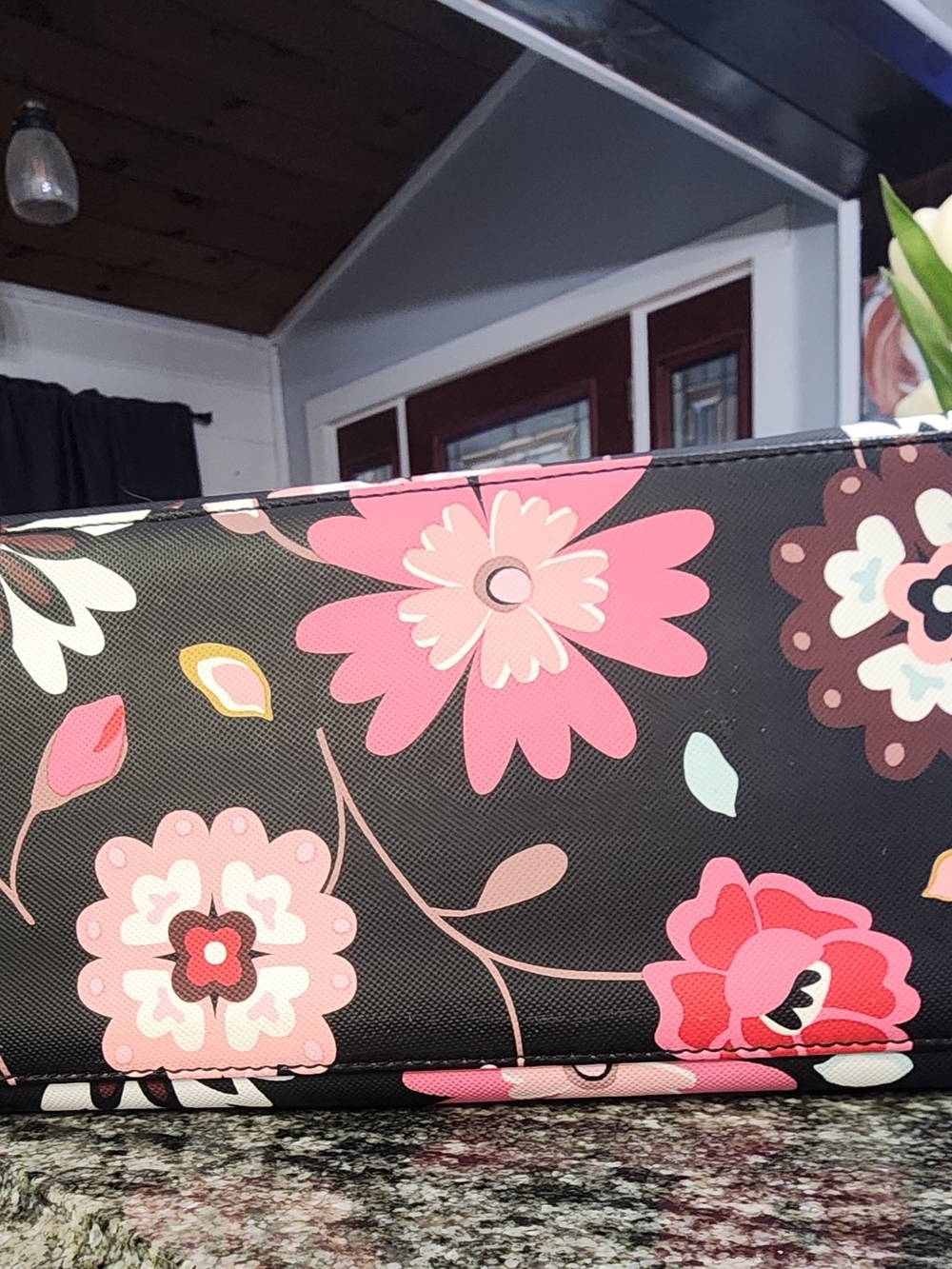 kate spade Harding Street Casa Flora Riley Black & Pink Tote Bag-17×12×5.5 - Picture 5 of 9